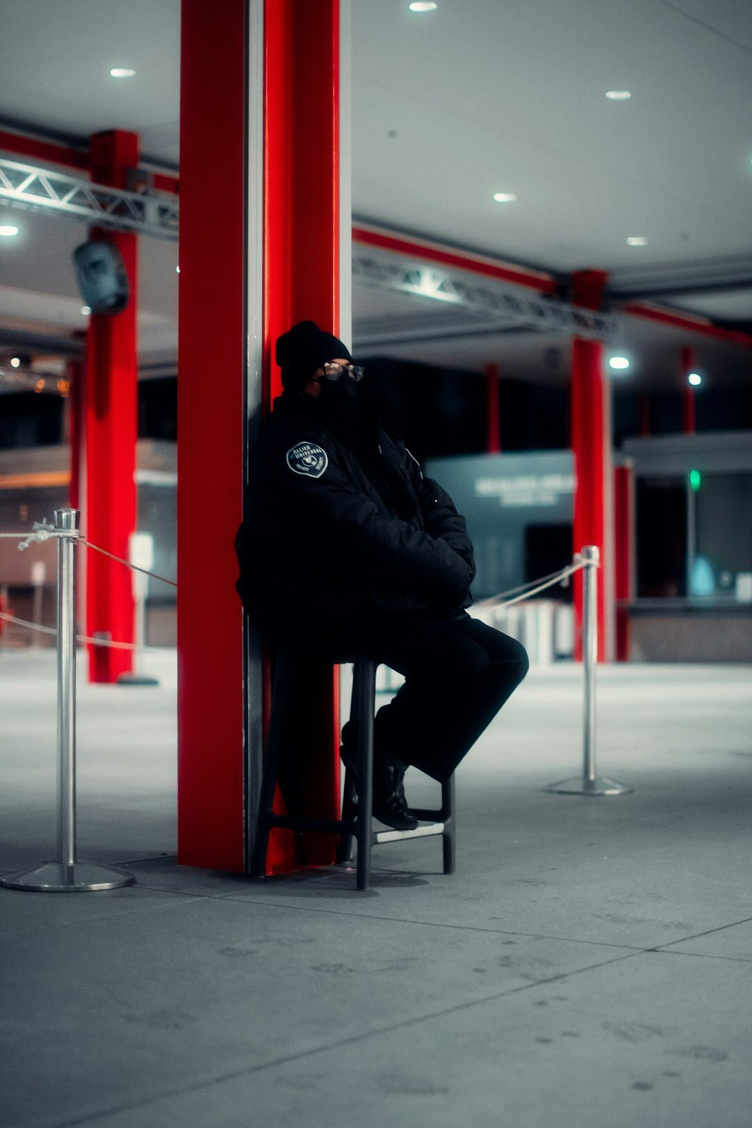 store detective night shift